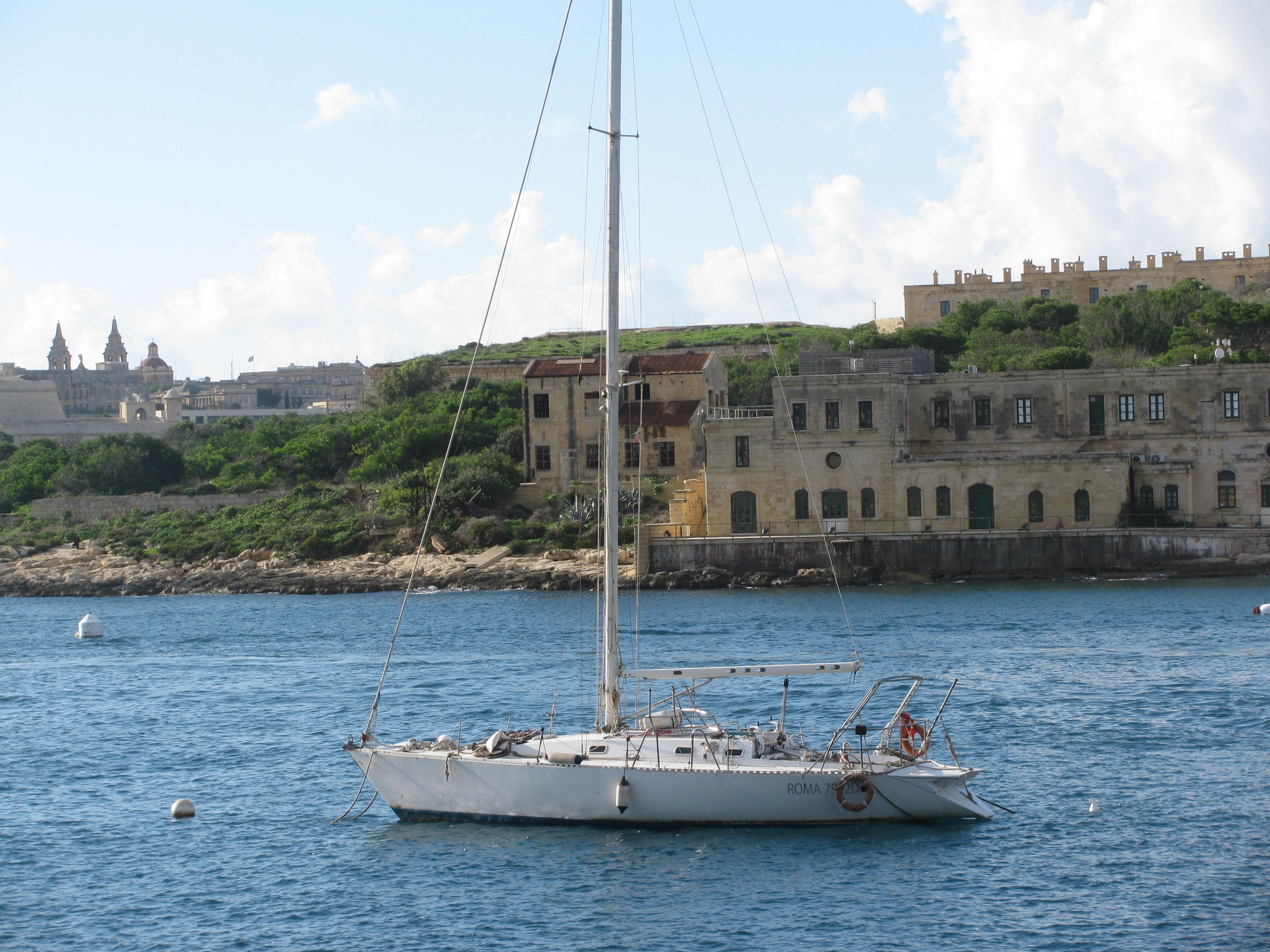 Why You Should consider Malta as a Vacation Destination - background banner